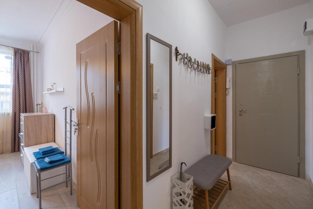 Two Bedroom Apartment Near To Doctors Garden Sofia Esterno foto
